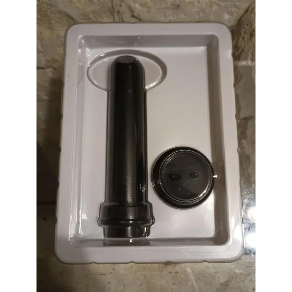 Gossamer Bay Vineyards. Wine Bottle Vacuum Sealer Black Plastic Pumps Out Air